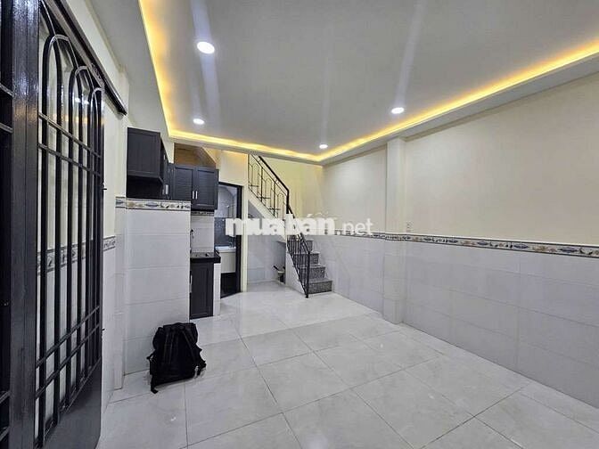 Nhà nhỏ xinh giá tốt , trung tâm Q6 , Nguyễn Văn Luông nhỉnh 2 đồng