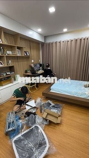 Pass gấp Căn Hộ Studio 30m2 Cực Đẹp - Có Ban Công View Thành Phố