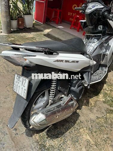 Air Blade 2015 bstp.máy bao zin chất.xe đẹp lắm ạ