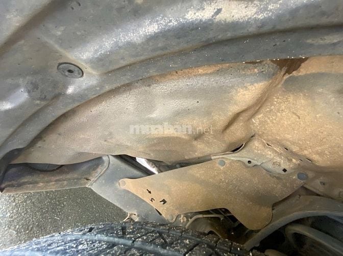 -Innova đời đầu tiên 2006 đi 180 ngàn km xe biển trắng Đăng Ký TPHCM..