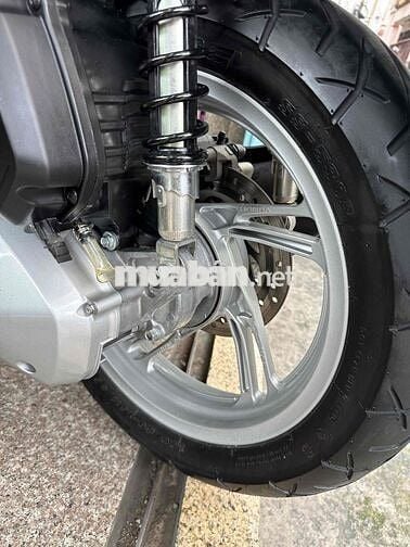 SH 125i ABS + HSTC 2023 Trắng BSTP Chính Chủ