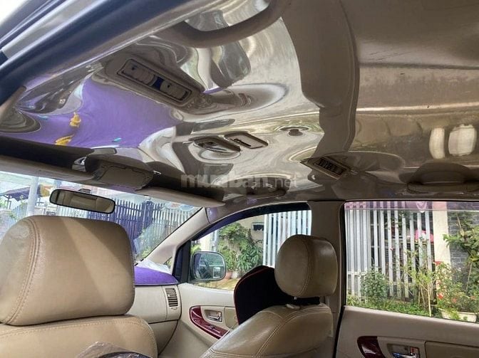 -Innova đời đầu tiên 2006 đi 180 ngàn km xe biển trắng Đăng Ký TPHCM..