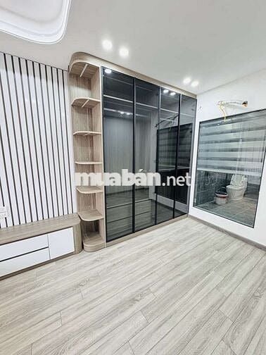 NHÀ ĐẸP 6 TẦNG THANG MÁY THIẾT KẾ HIỆN ĐẠI GẦN ÔTÔ FULL NỘI THẤT XỊN
