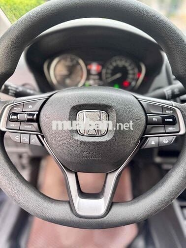 Honda City 2023 1.5 i-VTEC - 70000 km