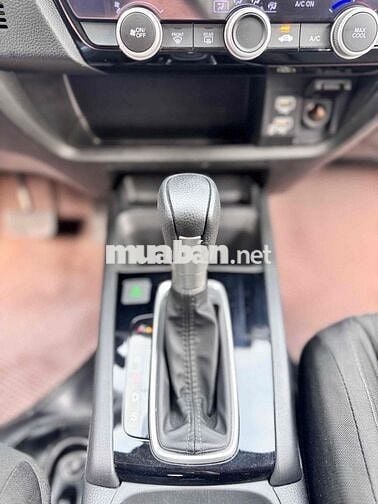 Honda City 2023 1.5 i-VTEC - 70000 km