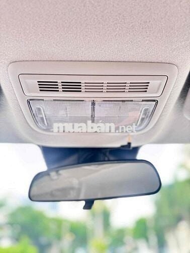 Honda City 2023 1.5 i-VTEC - 70000 km