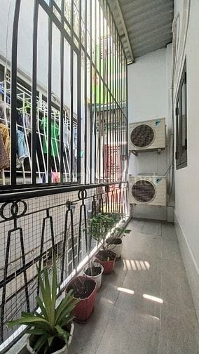 Bán nhà Hẻm 436/59/ cmt8 F11 Q3 3.7x7 nở hậu 4.2 1 lầu Giá 4t650 tl