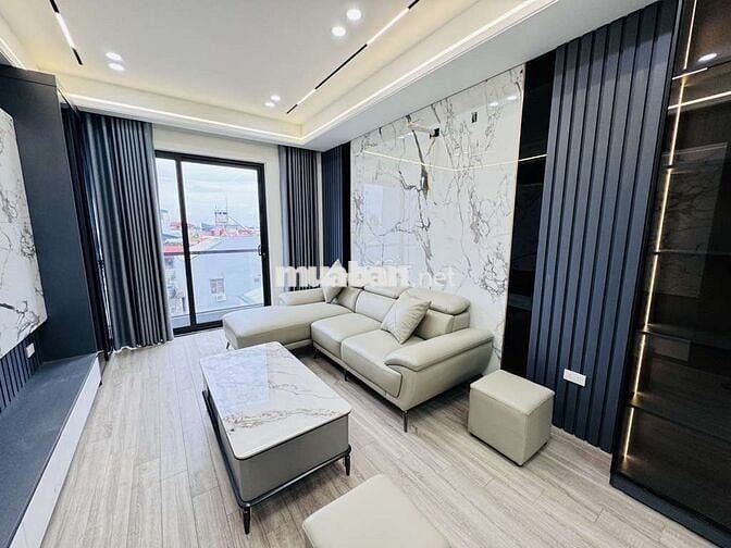 NHÀ ĐẸP 6 TẦNG THANG MÁY THIẾT KẾ HIỆN ĐẠI GẦN ÔTÔ FULL NỘI THẤT XỊN