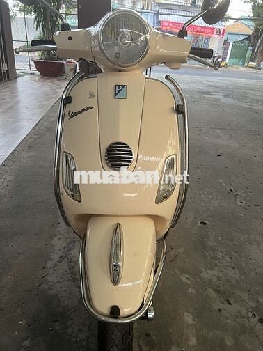 Bán XE VESPA 150cc hàng nguyên zin mới đi 21000 km