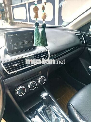 Mazda 3 STD 2015 một chủ mua mới từ đầu xe cực đẹp