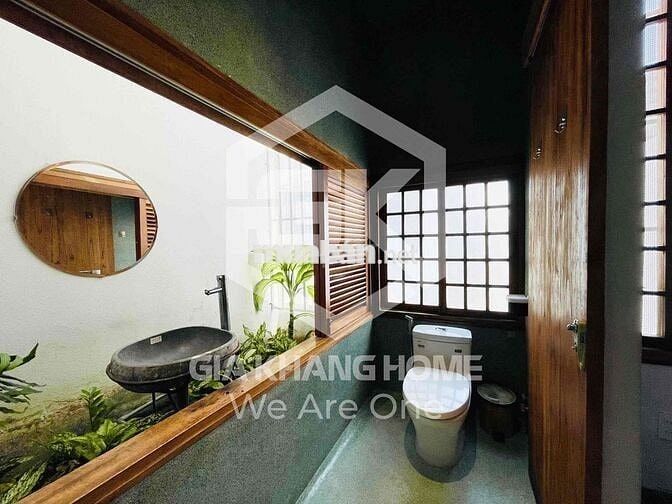 NHÀ NGUYÊN CĂN CỰC ĐẸP 3 PHÒNG NGỦ FULL NỘI THẤT LHU TĐC HÀ QUANG 2 CH