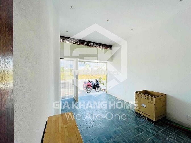 NHÀ NGUYÊN CĂN CỰC ĐẸP 3 PHÒNG NGỦ FULL NỘI THẤT LHU TĐC HÀ QUANG 2 CH