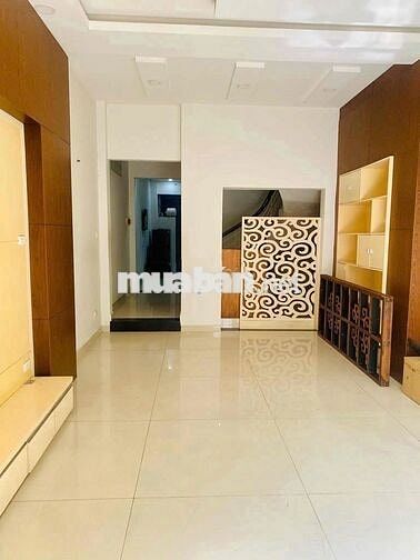 CHO THUÊ NHÀ MẶT TIỀN ĐƯỜNG BẠCH ĐẰNG, DT 4,2X20 TRỆT 3 LẦU