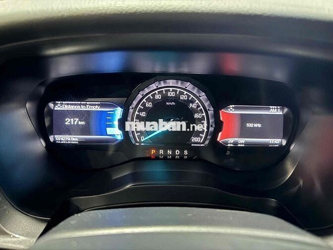 Ford Everest 2016 Titanium 2.2L 4x2 AT - 74000 km