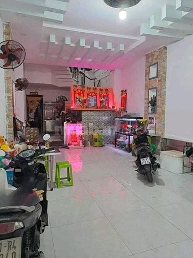 Chính chủ bán nhà Ngay Chợ Hưng Long giá 630 triệu cho thuê 17tr/th