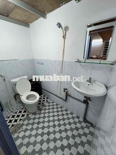 Phòng trọ trệt nguyên căn siêu rộng gác cao 2M