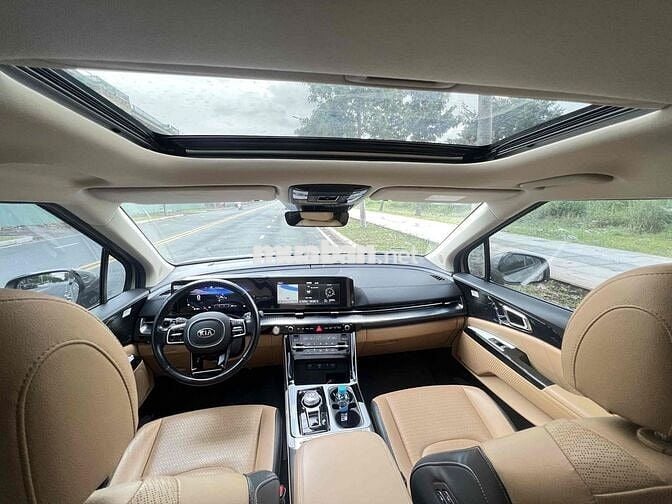 Kia Carnival 2021 2.2D Signature - 55000 km