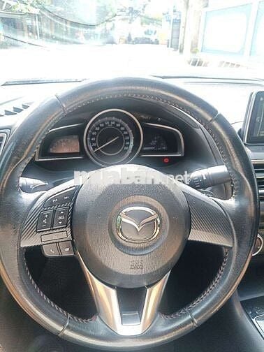 Mazda 3 STD 2015 một chủ mua mới từ đầu xe cực đẹp