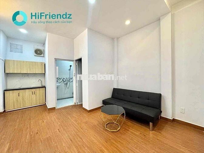 1pn full nội thất máy giặc riêng ngay mặt tiền đường gần parc mall