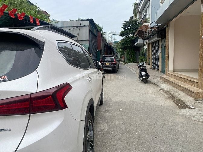 Nhà mới Ba Đình 7tầng thang máy. Oto tránh dừng đỗ ngày đêm.