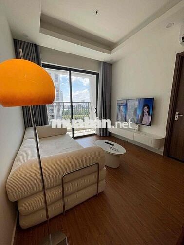 Q7 Riverside 2pn2wc full nội thất, vào ở liền