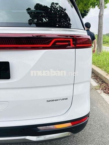 Kia Carnival 2023 Signature 2.2D - 46000 km