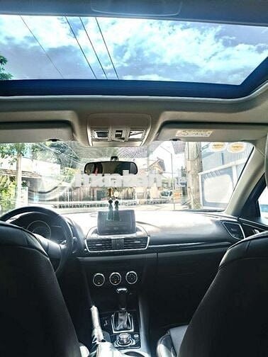 Mazda 3 STD 2015 một chủ mua mới từ đầu xe cực đẹp