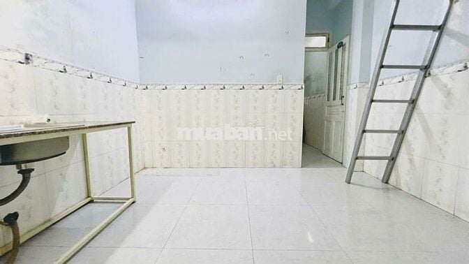 Cần pass phòng gấp đầu tháng 11 dọn vào ở luôn !!!!!!!!!!!!!