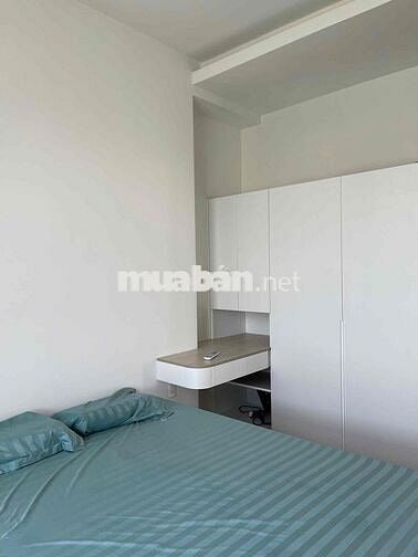 Q7 Riverside 2pn2wc full nội thất, vào ở liền