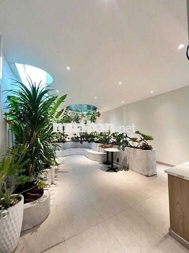 CHO THUÊ NHÀ 30 ĐƯỜNG NGUYỄN HỮU CẢNH, Q.BÌNH THẠNH ,FULL NỘI THẤT