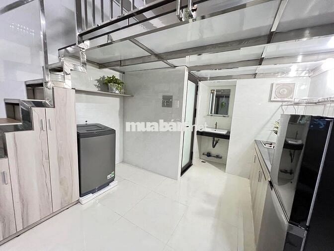 GÁC LỬNG MỚI TOANH, NỘI THẤT ĐẦY ĐỦ ĐỐI DIỆN ĐH BÁCH KHOA QUẬN 10