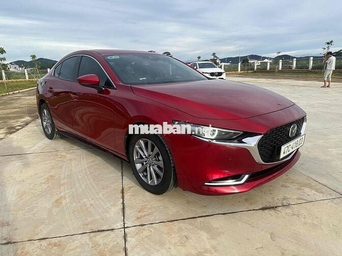 Mazda 3 2022 1.5L Premium - 45000 km