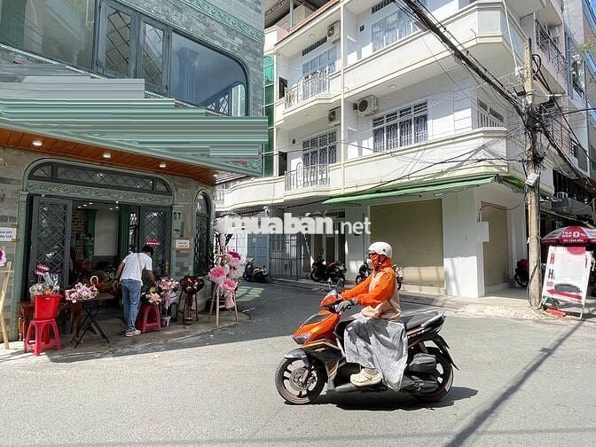 Góc 2 Mặt tiền ngay khu K300, đường Nguyễn Thái BÌnh