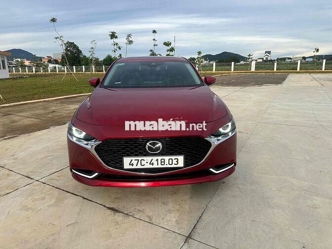 Mazda 3 2022 1.5L Premium - 45000 km