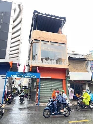 Góc 2 Mặt Tiền Đường Cách Mạng Tháng 8.