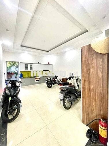 Nhà 6 tầng 130m2 đất Mặt tiền đường, giáp KCN Tràng Duệ 9,3 tỷ