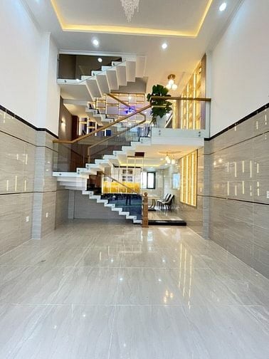 Chính chủ bán gấp nhà 1 trệt 3 lầu Trần Đại Nghĩa giá 550 triệu - SHR