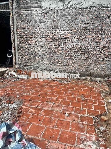 BÁN NHANH LÔ ĐẤT TẠI KIM QUAN VIỆT HƯNG Ô TÔ ĐỖ CỬA