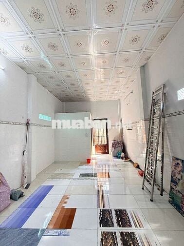 Bán nhà lầu đúc chính chủ , nhà kiêng cố mới xây 2 năm