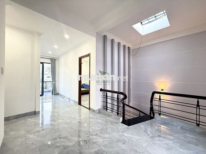 CHO THUÊ BIỆT THỰ ĐẸP MỚI 4 PHÒNG NGỦ GẦN BIỂN KHU VĨNH HOÀ