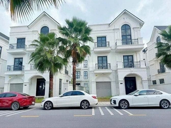 sập giá Bán gấp shophouse sổ đỏ lâu dài HA02 Vinhomes Ocean Park