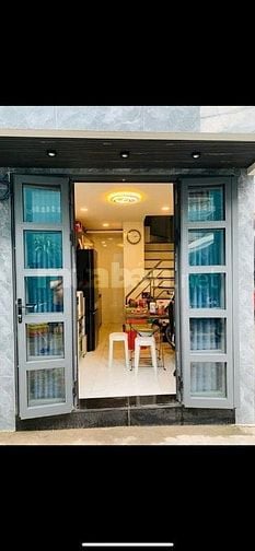 Nhà cho vợ chồng trẻ, 24m2, 1trệt, 1lầu, BTCT, H1287 Phạm Thế Hiển P5.