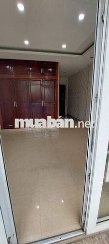 Mặt Tiền Đường Nguyễn Hồng Đào Khu Bàu Cát.