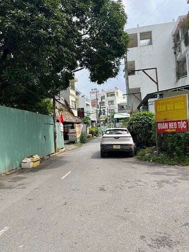 Bán nhà mặt đường số 5m , p Bình Trưng Tây 