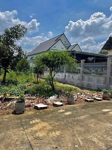 Kẹt tiền bán đất Ngộp ở Phước Thành-TPHCM, DT 550m2 thổ cư, Sổ sẳn