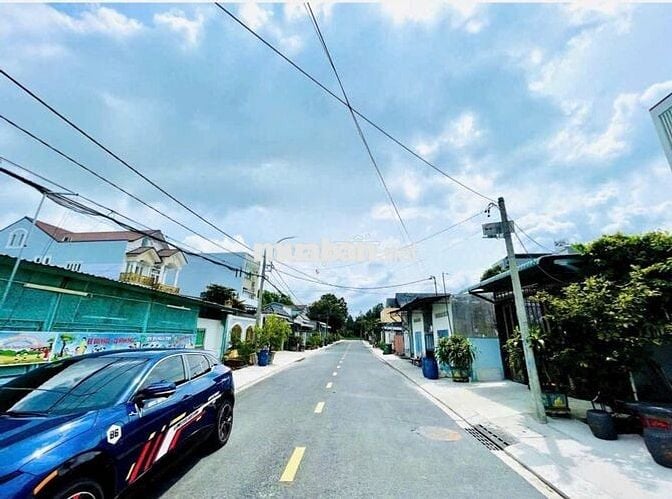 BÁN ĐẤT XÂY TRỌ NGAY TT THỊ TRẤN CỦ CHI DIỆN TÍCH 423m2 GIÁ 650TR-SHR