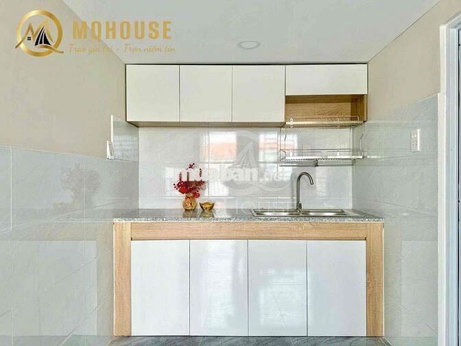 Cho Thuê Phòng Ngay Lotte NVL, rộng hơn 30m2, có ban công full nt