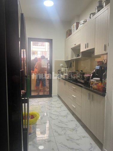 Ban can hộ Đức Khải lốc A5 85 m2 phuong Phu MY Q7, khu nhieu tien ich,