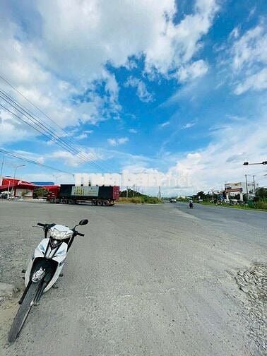 Bá.n nhà cấp 4 mới 100%
2PN KDC Đông Phú, Châu Thành, TP. Cần Thơ