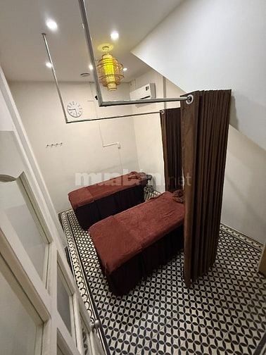 Mặt tiền Nguyễn Bỉnh Khiêm - TẦNG 01 ngang 3,5m x dài 18m